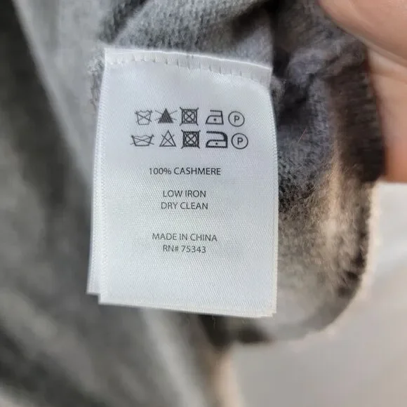 Rachel Zoe 2 Ply Gray 100% Cashmere Poncho Sweater Fits All Women's One Size - Picture 4 of 6